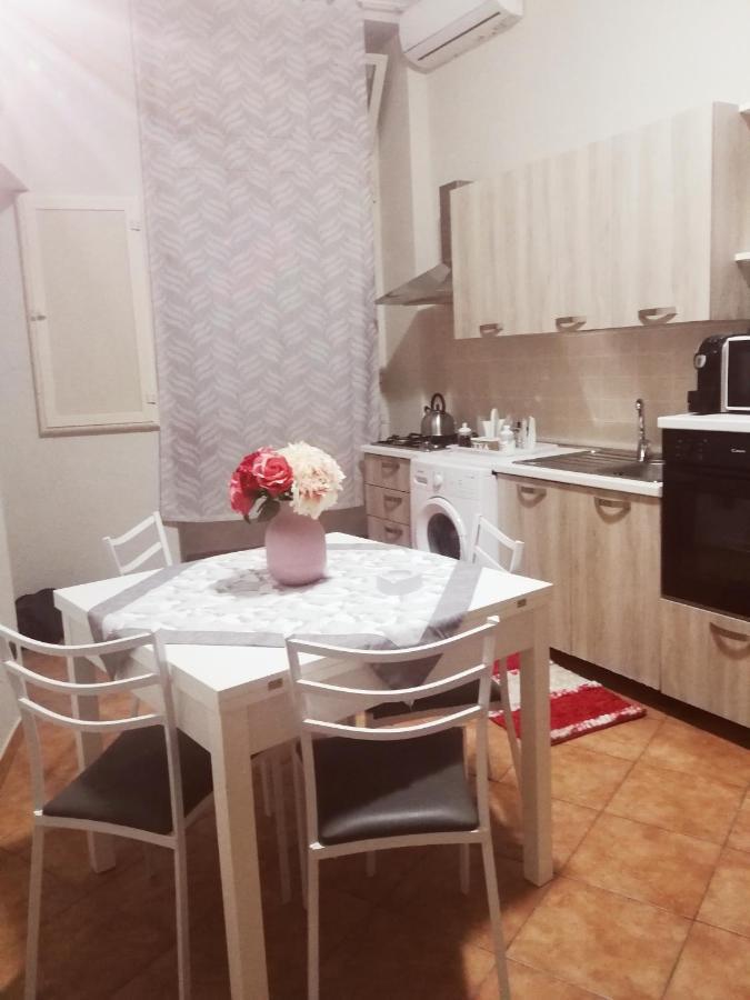 Dimora Donna Carmela Apartamento Nápoles Exterior foto