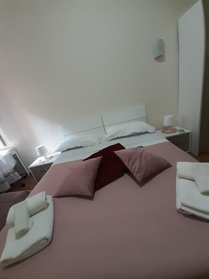 Dimora Donna Carmela Apartamento Nápoles Exterior foto