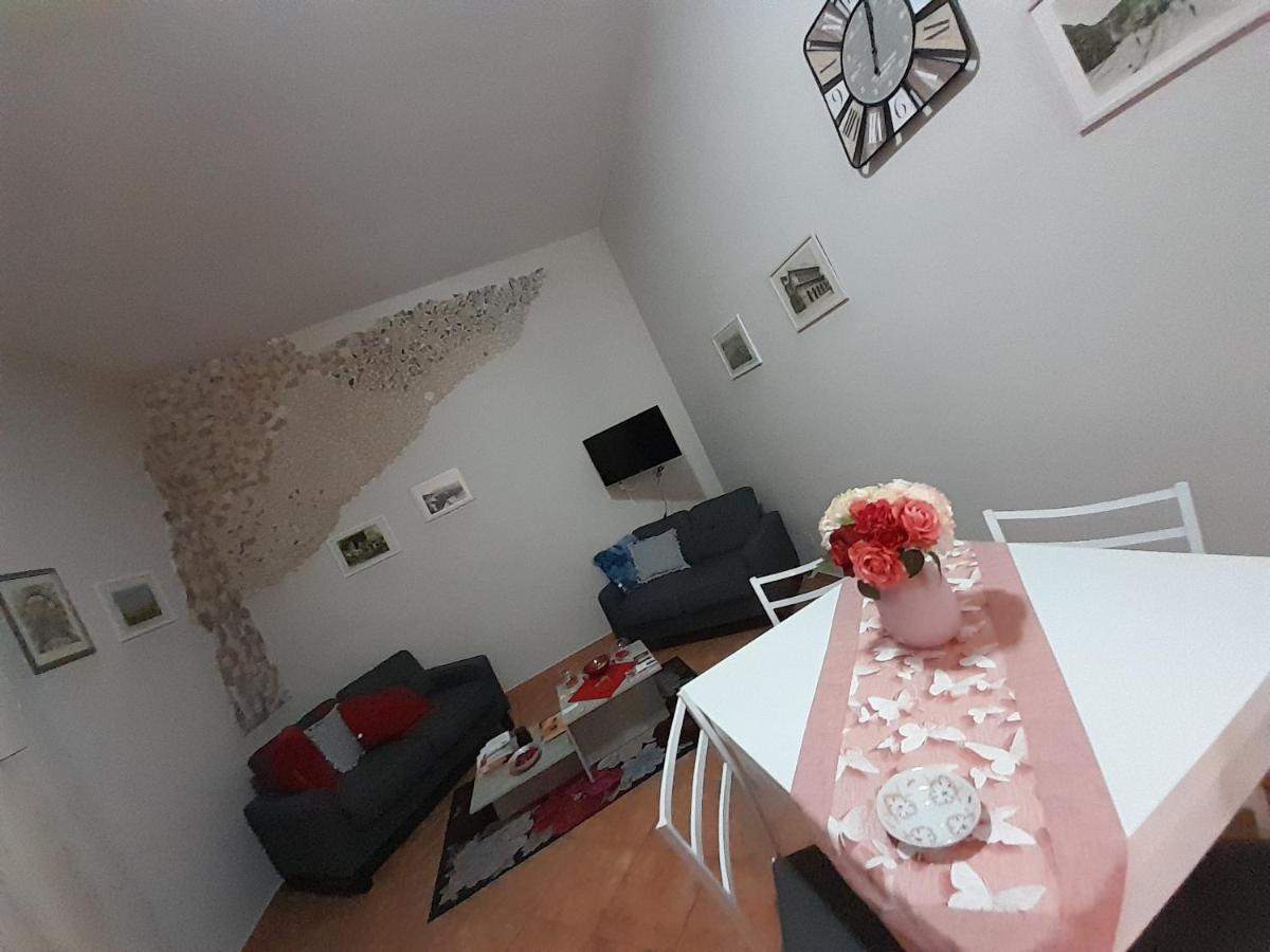 Dimora Donna Carmela Apartamento Nápoles Exterior foto